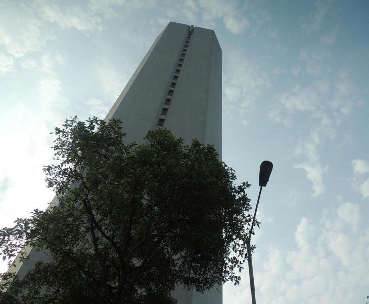 mumbai34modernskyscraper.jpg